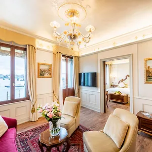 **** Hotel Monaco & Grand Canal Italy