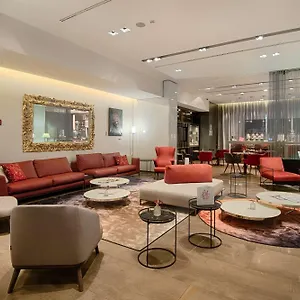***** Hotel Nh Collection President Italy