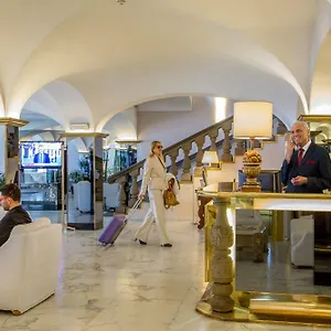 **** Hotel Shangri-la By Omnia Italy